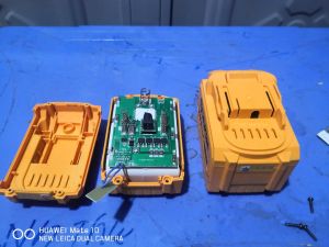 Pin 10 -15 Cell Hukan 21V Chân Pin Phổ Thông Thế Hệ Mới Chống Cháy Mạch 4 Mofest