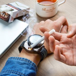 Creative Mens Watch Metal Lighter Windproof and Flameless Charging USB Cigarett Lighter Tool Exquisite Gift