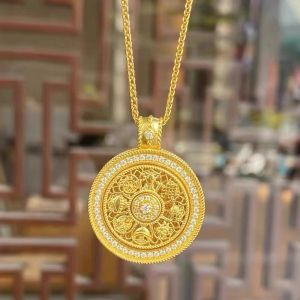 [Fortune-Bringing And Fortune-Attracting] Rotatable Eight-Treasure Compass Pendant Good Luck Hollowing Necklace 八宝罗盘吊坠项链