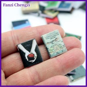 Fanzi 10PCS Dollhouse Miniature Magazines Books Novels Model Dolls House Scene Decor Accessories