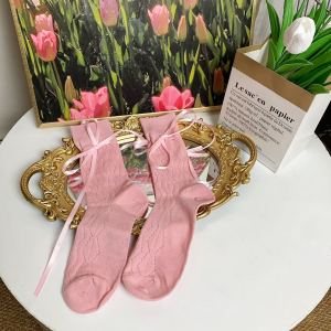 [ส่งเร็วพิเศษ!] ส่งเร็ว🚚🚚🚚สาวแฟชั่นลูกไม้ถุงน่องกลางตัด lolita ลูกไม้ถุงเท้าเด็ก ins น้ําขึ้นน้ําลงฤดูใบไม้ผลิฤดูร้อนบาง jk ญี่ปุ่นถุงเท้าลูกไม้น่ารัก