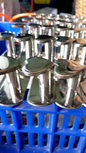 MÓC TREO QUẦN ÁO (TIM) GẮN TƯỜNG SIÊU TIỆN DỤNGCHẮC CHẮNINOX 304 CHỐNG ĂN MÒN CAOTRANG TRÍ NHÀ CỬA