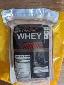 [Tặng Bình Lắc Shaker] Thực Phẩm Bố Sung Optimum Nutrition Gold Standrad 100% Whey 2lbs (Gói 900gam)