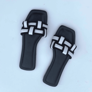 Slipper Wanita Elegan Motif Anyaman dengan Busa Empuk - Sandal Pantai Nyaman