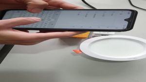 Công Tắc Wifi Điều Khiển Từ Xa Tuya Smarthome bật tắt đèn qua điện thoại