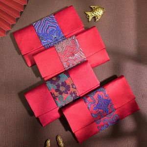 CNY Silk Embroidery Pouch / Silk Red Packet/ Cloth Ang Bao / New Notes Pouch (SG Ready Stocks)