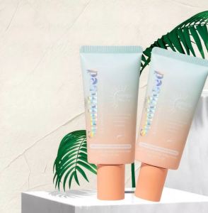 BAREFACED Sunkissed Illuminating Sunscreen SPF 50 PA+++ Make Up Base Sweat Resistant No Whitecast  4.9  3.3K ratings 10K+ Sold