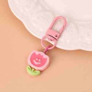 🔥IVY Little Fresh Flower Key Chain Cute Cartoon Resin Pendant Backpack Key Chain