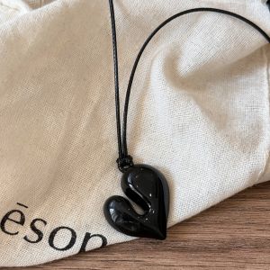 YOCKY Black Rope Love Necklace Drawstring Adjustable Premium Feeling Sweater Chain Simple Ins Style Collarbone Chain Women