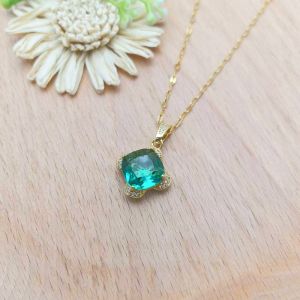 Elegant necklace for women copper pendant with colored glass inlay stainless steel clavicle chain fashionable accessory