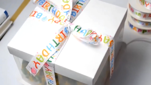 Reben Hiasan Ulang Tahun Kanak Kanak Reben Kain Pembungkusan Kek Hiasan Sambutan Pita Warna Pelangi 22 meters Kids Happy Birthday Cake Ribbon Packaging Balloon Ribbon Bow Guddies Bag Party Ribbon 儿童生日快乐蛋糕打包带丝带布条包装彩带装饰缎带织带蝴蝶结 H248