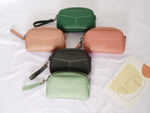 tas hp/slingbag wanita/terbaru multifungsi tas papirut murah/bisa cod/tas simpel terbaru 2022/tas kulit cewe