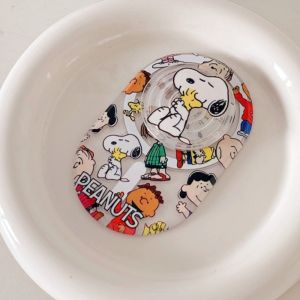 ที่วางโทรศัพท์ Snoopy Magsafe พร้อมขาตั้งพับได้แหวนแม่เหล็กกระต่ายน่ารักจับการ์ตูนสำหรับเด็กผู้หญิงแหวนโลหะสำหรับ iPhone 12 13 14 Pro Max เคสโทรศัพท์