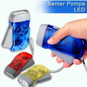 BARANG UNIK Senter Tanpa Baterai Senter Pompa Sistem Mekanik Hand Pressing Flash Light Lampu Penerangan Listrik Padam Senter Survival Senter Darurat Lampu Emergency Lampu Recharge Otomatis