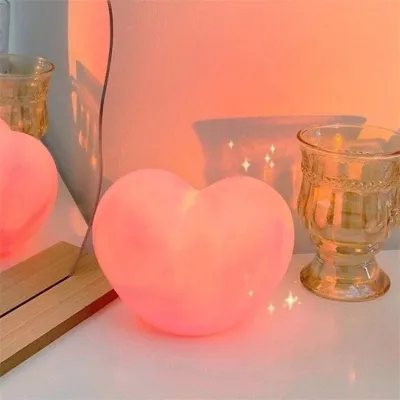 Creative Love Heart Night Light Desk Lamp Cute Romantic Gift Bedroom Decor(Included Battery)