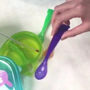 Hot an toàn muỗng em bé cho ăn bằng Silicone muỗng trung chuyển nhiệt-cảm biến thay đổi màu sắc muỗng trung chuyển Toddler dao kéo tiện ích