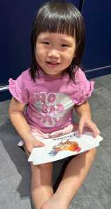 SUPER Attractive Big FRUITS Flash cards into the world of Fruits. Great for gifts too!