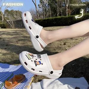 [Free Shipping] WomenS Trendy Clogs For Students Closed-Toe Sandals Beach Shoes Summer Ins Cute Trendy Non-Slip Thick-Soled Flat Shoes