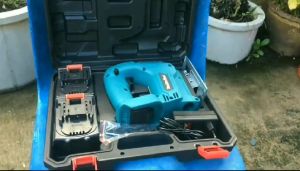 [[ส่งฟรี ไม่ต้องใส่โค้ด]] เลื่อยจิ๊กซอไร้สาย MULINSEN+ใบเลื่อย2ใบ จิกซอ เลื่อย ตัดไม้ ตัด PVC ทน ใช้งานหนักได้