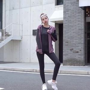 2025 ชุดฟิตเนสผู้หญิงไซส์ใหญ่ชุดใส่แล้วดูผอมทรงหลวมสำหรับวิ่งชุดออกกำลังกายแบบแห้งเร็วแขนยาวสำหรับนักเรียนใส่ช่วงฤดูใบไม้ร่วงและฤดูหนาวสำหรับคนอ้วน mm