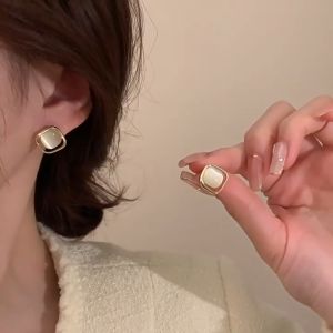 Anting Mata Kucing✨猫眼石蚊香盘耳钉 Cat Eye Stone Stud Earrings 轻奢小众独特设计精致高级感气质百搭 Elegant Fashion Jewelry