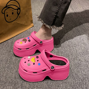 QDshop งานเข้าใหม่ รองเท้าแตะแบบสวมหัวโต รุ่นนี้งานดีสวยมงลง พื้นรองเท้าหนานุ่มน่าสัมผัสใส่แต่งตัวง่าย แมทช์ได้ทุกแนว ใส่ได้สวยทุกคน แถมฟรี ตัวติดรูปทรงเลขาคณิตสวยๆ ติดแล้วคือเก๋กรุบบบ ให้ฟิวลูกคุณ