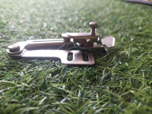 cữ chận máy khâu may đường thẳng và đường cong có tặng ốc