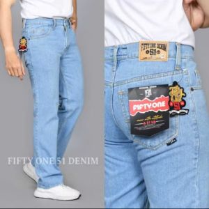 Celana jeans standar pria / Celana panjang reguler kekinian FIFTYONE JUMBO