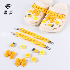 14Pcs/Set Shoes Charms Shoes Accessories Chains DIY Pastoral Style Clogs Flower Cute Butterfly Decoration for Hole Rubber Clogs