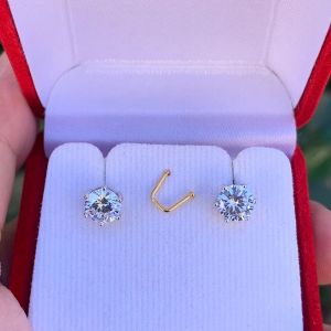 ต่างหูประดับเพชรรัสเซียแท้(CZ)เงินแท้ 92.5% เคลือบทองคำขาว ขนาด 6.5 mm.สินค้าส่งในกล่องเครื่องประดับ พร้อมใบรับประกัน