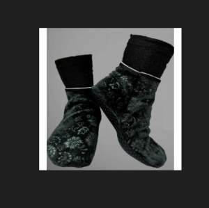 [SINGAPORE SELLER] HAJJ & UMRAH ANTI-SLIP TAWAF SOCKS / HAJI & UMRAH TAWAF SHOES