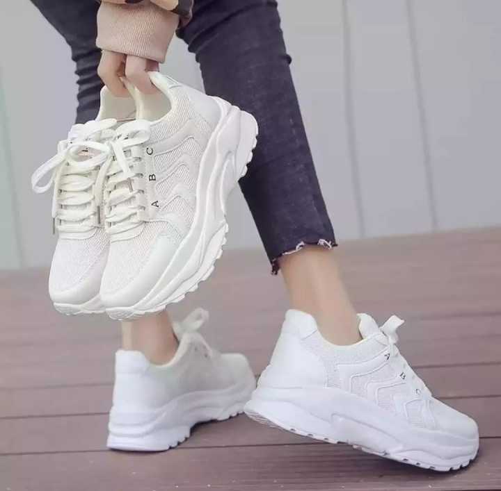 50%20an%20Store%20-%20Sepatu%20Wanita%20Sneakers%20Hitam%20&%20Putih%20Letter%20A%20B%20C%20Terlarisss%20-%20Image%209
