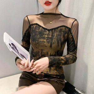 Yimei áo hở vai khoét lỗ gợi cảm Áo thun lưới cổ chữ V Tay áo dài mới mùa thu 2023 cho nữ áo sơ mi mặc trong đính móng tay mỏng trình diễn thời trang ôm vừa