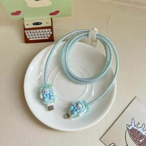 Part 3 Pelindung Kabel Charger Data 1 Set 4 in 1 Super Presisi Cable Bite Khusus Untuk Kabel Type C Lightning Saja Kompatibel Untuk Iphone Samsung Xiaomi Realme Tecno Infinix Vivo Oppo Huawei Karakter Sanrio Disney Kuromi Kitty Lotso Melody CInnamoroll