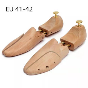 HOL Cedar Wood Adjustable Shoe Stretcher