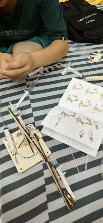 %C4%90%E1%BB%93%20Ch%C6%A1i%20C%C3%A1nh%20Tay%20Robot%20Thu%E1%BB%B7%20l%E1%BB%B1c,%20STEM%20DIY%20-%20Image%204