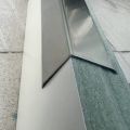 Nẹp V inox Trắng Xước, dày 0.6li, thanh dài 2m44, Nẹp inox chữ V hàng 304, nẹp sàn gỗ, ốp góc tường. 