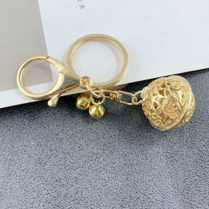 💕ลดราคาสุดฮอต💕 จี้กระดิ่งกลวง โชคลาภและโชคลาภ จี้กระเป๋า พวงกุญแจโลหะ กระดิ่งกลวง พวงกุญแจกระดิ่งพระราชวังสร้างสรรค์