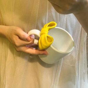 FFBH Ceramic Mug Cartoon Bow Knot Coffee Cup Porcelain Cup Handgrip Coffee Mug Afternoon Children Birthday Present Home Decoration 5T9N4