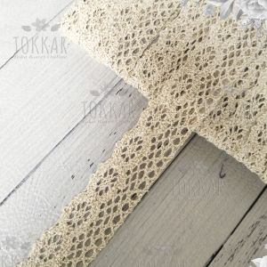 (Per 3 Meter) RDR162 Renda Rajut Krem Glitter Benang Gold Motif Cantik Lebar 25Cm