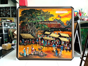 Tranh sơn mài Thanh Bình Lê- CHỢ QUÊ VIỆT NAM nền dát vàng / bạc size 164X154 cm (size kèm khung)