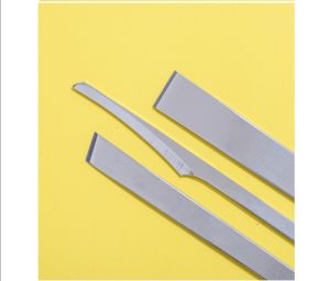 [HCM]Bộ lấy khóe và nạo tế bào chết ngọt lịm gồm 3 món được làm từ thép inox lưỡi giao sắc bén