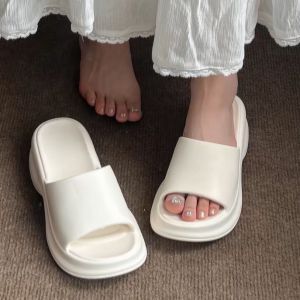 [Free Shipping] Fashionable WomenS Outdoor Slippers New Summer Style Thick-Soled Height-Increasing Non-Slip Odor-Resistant Cross-Pattern Beach Sandals