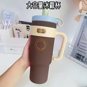Ceramic-lined handle giant insulated cup popular large-capacity straw cup for girls new high-appearance ice cup