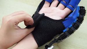 Gloves For Stroke Patient Therapy Rehabilitation Robot Hemiplegia Finger Exercis[Fast Shipping]