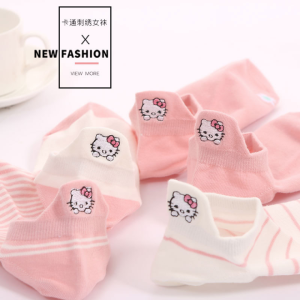 5 Pairs** Summer women boat socks Korean cute female socks comfortable breathable socks trend student socks cartoon socks hello kitty snoopy mickey panda Doraemon socks