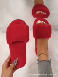 Free Shipping Supports WomenS Fluffy Flat-Soled Bedroom Slippers And Indoor Slippers