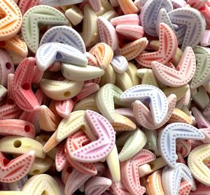 150 pcs cute leaf beads for diy jewelry accessories mix colors size 8 x 12 mm