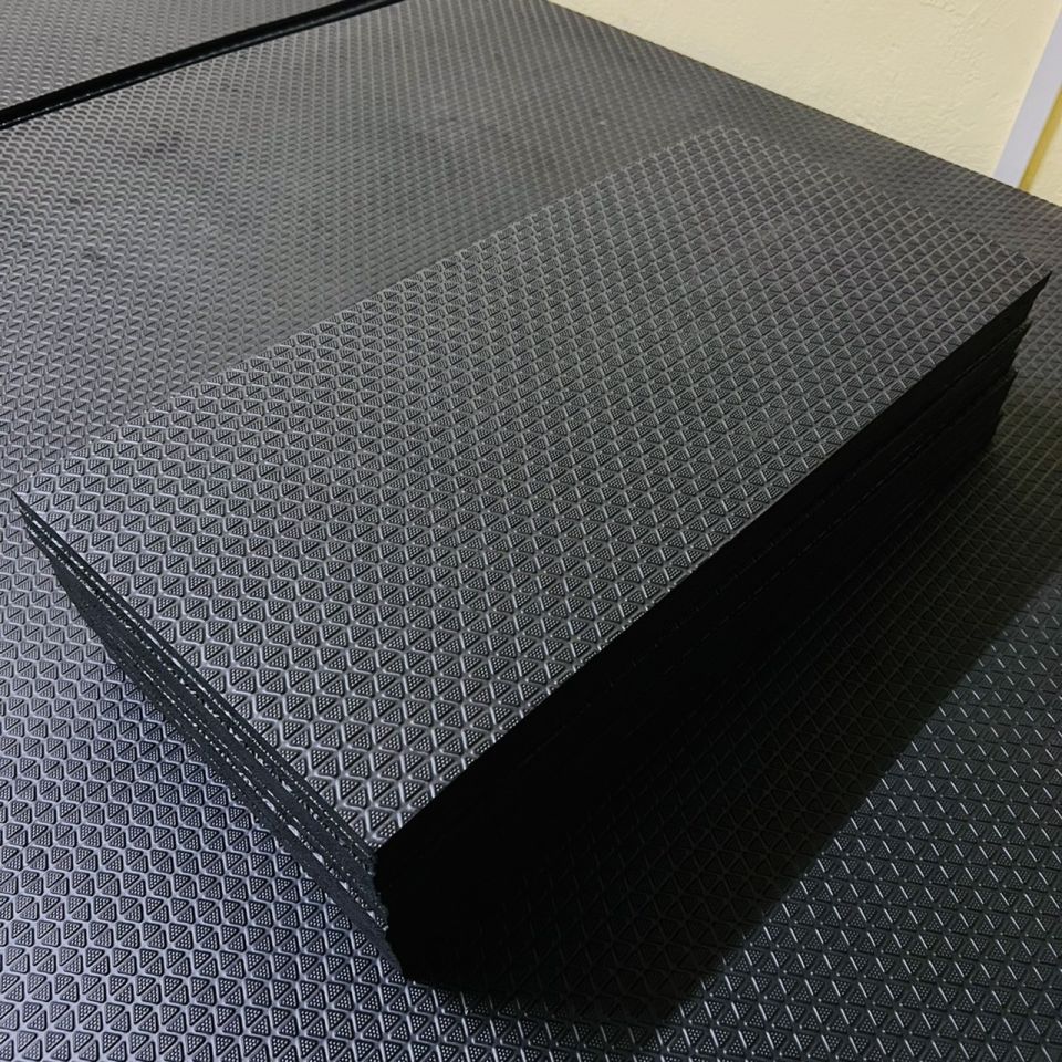 EVA แผ่นยาง 5681015 มิล 65x30 แรก ขนาด 65x30 มิล