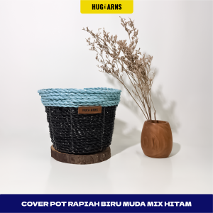 HUGeARNS - Cover Pot Anyaman Rapiah Biru Muda Mix Hitam / Cover Pot Ayaman / Cover Pot Rapiah Kombinasi Anyaman Pot / Cover Vas Bunga Hias Cover Pot Bunga Anyaman Tali Rapiah Kombinasi / Cover Pot Anyaman Natural Rapiah Ramah Lingkungan / Anyaman Jogja